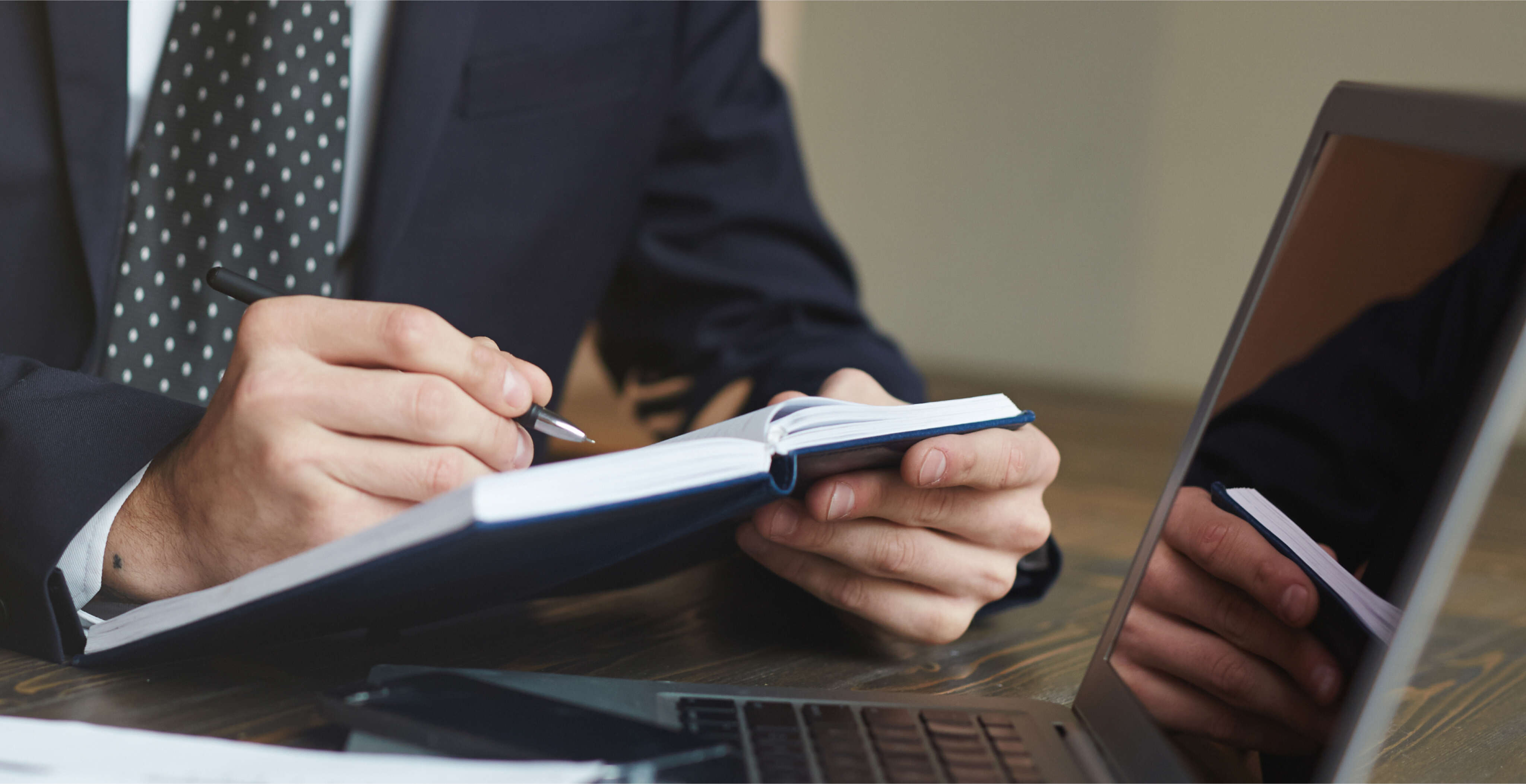 What Does a Public Adjuster Do