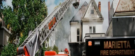 How to Deal with an Insurance Adjuster After a House Fire